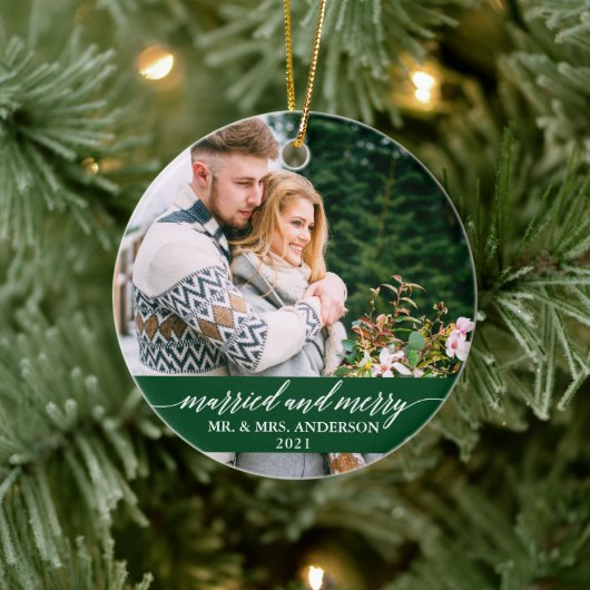 Gehuwd en Merry Calligraphy Wedding Green Keramisch Ornament (Boom)