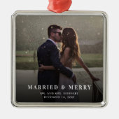 Gehuwd en prettig bruiloft met Kerstmis Metalen Ornament (Voorkant)