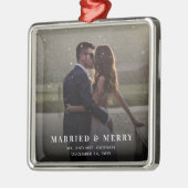 Gehuwd en prettig bruiloft met Kerstmis Metalen Ornament (Links)