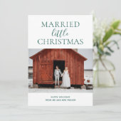 Gehuwd klein kerstgroen script Moderne foto Feestdagenkaart (Staand voorkant)