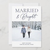 Gehuwd met Bright Blue Script Modern Foto Kerstmis Feestdagenkaart (Voorkant)