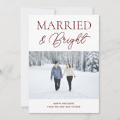 Gehuwd met Bright Red Script Modern Foto Kerstmis Feestdagenkaart (Voorkant)