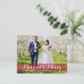 Gehuwd & vrolijk paar Foto Briefkaart Red Trim (Staand voorkant)