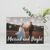Gehuwde en heldere Pas getrouwd met kerstmis Feestdagenkaart (Staand voorkant)