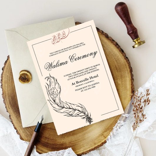 geïllustreerde handgetekende pauw Arabische Walima Kaart