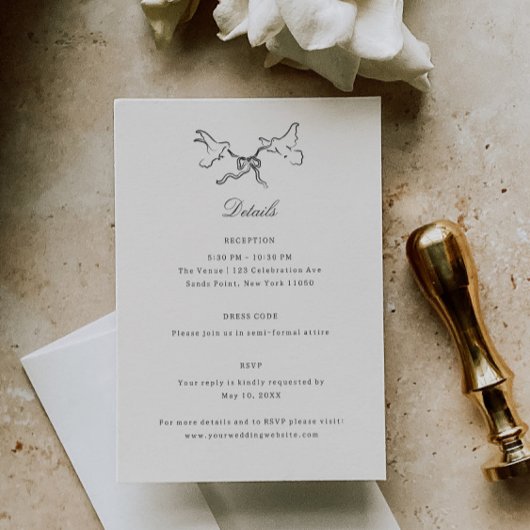 Geïllustreerde vogels grillige bruiloft details informatiekaartje