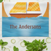 Geïllustreerde zeilboot op watermoonrise bij zonso theedoek (Gevouwen)