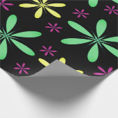 geïnspireerd grillig bloemig zwart kleurrijk cadeaupapier (Hoek)