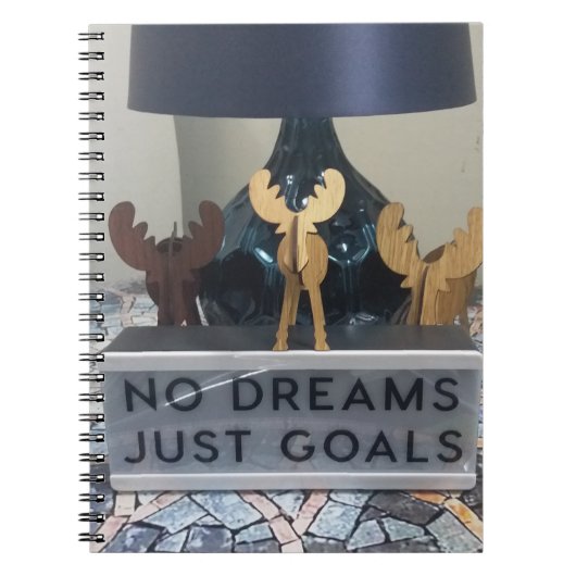 Geïnspireerde rendierdromen: een Motivatie vakanti Notitieboek (Voorkant)