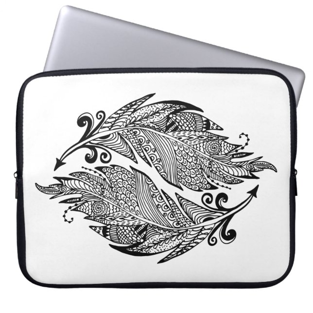 Geïnspireerde schets van veren laptop sleeve (Voorkant)