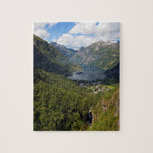 Geiranger Fjord landschap, Noorwegen Legpuzzel (Verticaal)