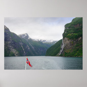 Geiranger fjord met Noorse vlag poster