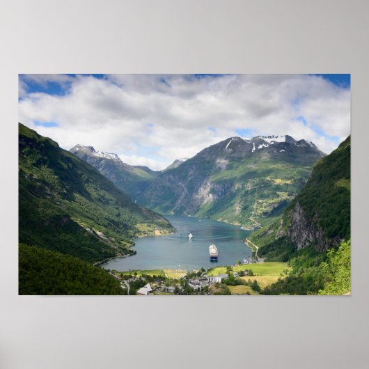 Geirangerfjord uitzicht in Noorse poster (Voorkant)