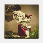 Geisha in een Springtime Rain Glass Slide Magneet (Voorkant)