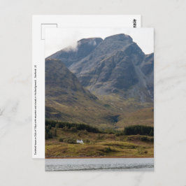 Geïsoleerd huis op het eiland Skye in Schotland Briefkaart
