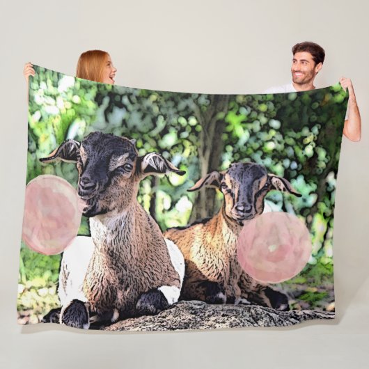 GEIT | Bubblegum Baby Goats van GetYerGoat™ Fleece Deken (In situ)