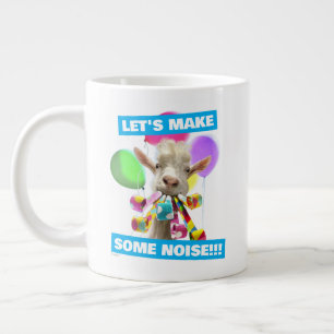 Geit met feestartikels grote koffiekop