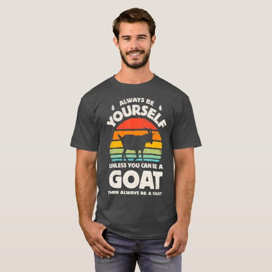 Geitenvlees is altijd je eigen Boerderij T-shirt (Voorkant volledig)