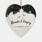 Geitic Black Rozen & Bats Halloween Wedding Heart Keramisch Ornament (Rechts)