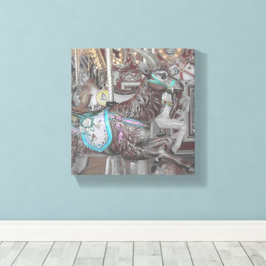 Geitje op de Merry-GoRound Canvas Afdruk (Insitu (Houten vloer))