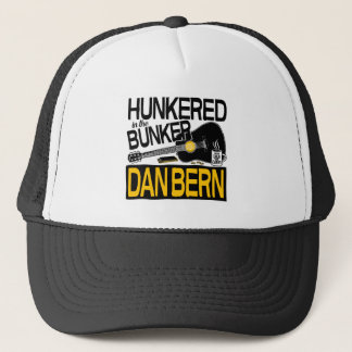 Gejaagd in de Bunker Trucker Hat Pet