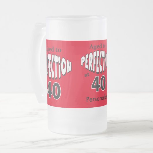 Gejaard tot perfectie op 40 | 40e verjaardag matglas bierpul (Voorkant links)