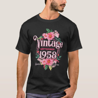 Gejaarde vrouwen geboren in september 1958 bloemen t-shirt