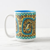 GEKKE GIRAFFE LONG NECK EN SPOTS, FUNNY FOLK ART TWEEKLEURIGE KOFFIEMOK (Links)