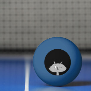 Gekke grijze kat pingpongbal