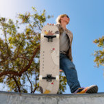 gekke kippen moderne boerderijmonogram persoonlijk skateboard<br><div class="desc">Gekke cartoon kippen voor alle kippenliefhebbers daar. Schattigee sport accessoire voor tal van avonturen met uw monogram in een penseelscript lettertype klaar voor uw aanpassing.</div>