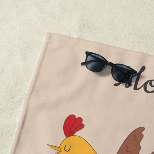 gekke kippen moderne boerderijmonogram strandlaken (In situ)