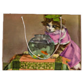 geklede kat en viskuit groot cadeauzakje (Achterkant)