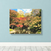 Gekleurde mannetjes bij varkens canvas afdruk (Insitu (Houten vloer))