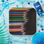 gekleurde pennen papieren bordje (Feest)