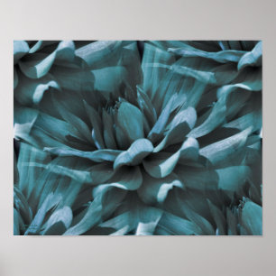 Gekloofd Blue Dahlia Floral Print
