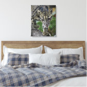 Gekloonde luipaard in beweging canvas afdruk (Insitu (Slaapkamer))