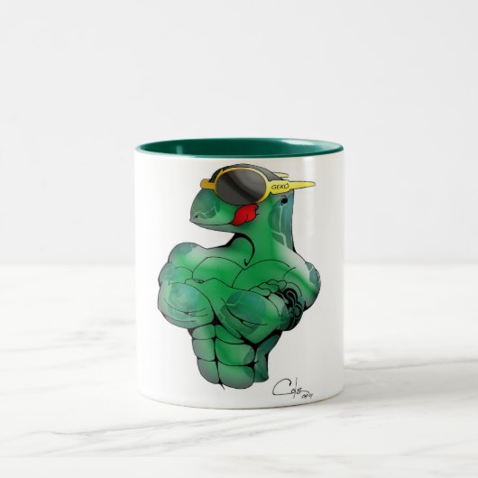 Gekó Mok (Center)