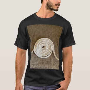 Gekolde touw T-shirt - Wit katoenen touw op bruin
