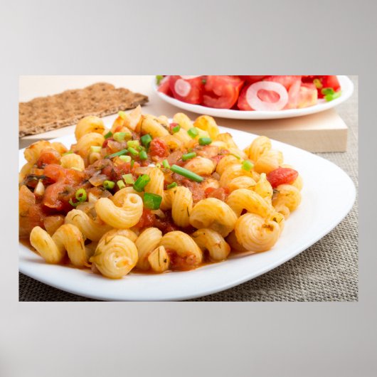 Gekookte deegwaren cavatappi met groentesaus poster (Voorkant)