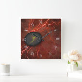 Gekraakte steen geeft licht uit vierkante klok (Huis)