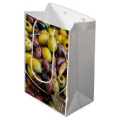 Gekruide zwarte en groene olijven medium cadeauzakje (Voorkant Gekanteld)