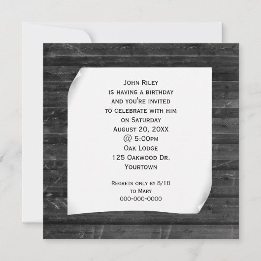 Gekruld papier op zwart hout kaart (Voorkant)