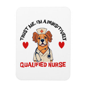 Gekwalificeerde Verpleegkundige Pawsitively Magneet