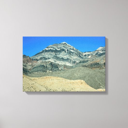 Gelaagde pieken van de Mojave-woestijn Canvas Afdruk (Voorkant)