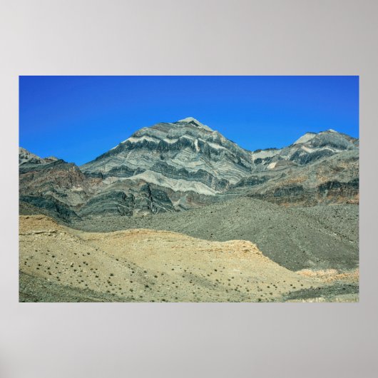 Gelaagde pieken van de Mojave-woestijn Poster (Voorkant)