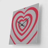 Gelaagde Red & Grey Heart Esthetisch Vierkante Klok (Hoek)
