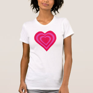 Gelaagde roze en rode hart shirts