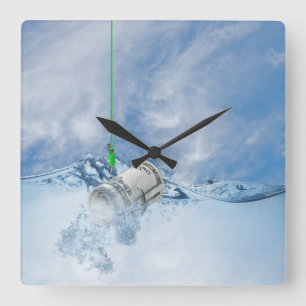 Geld op vissenhaak vierkante klok