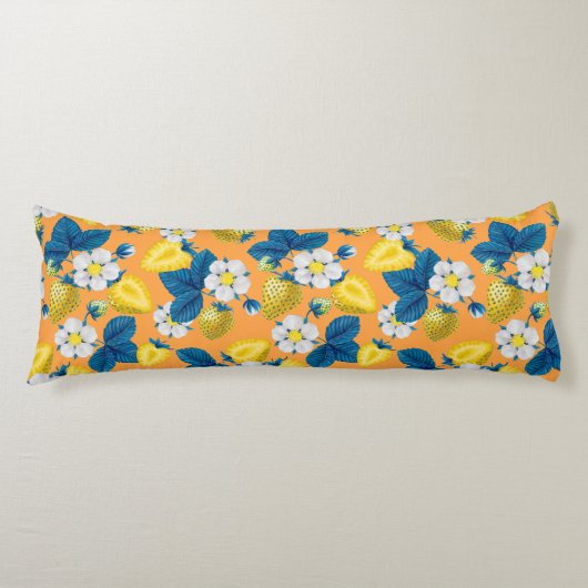 Gele aardbeien op sinaasappel lichaamskussen (Voorkant)