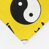 Gele achtergrond Chinees Yinyang patroon Fleece Deken (Hoek)